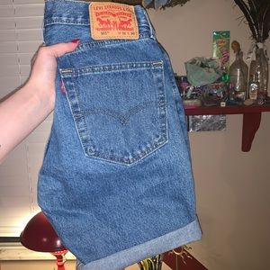 Levi Jean Shorts